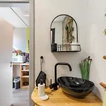 Hobbit Lounge * エッピンゲン